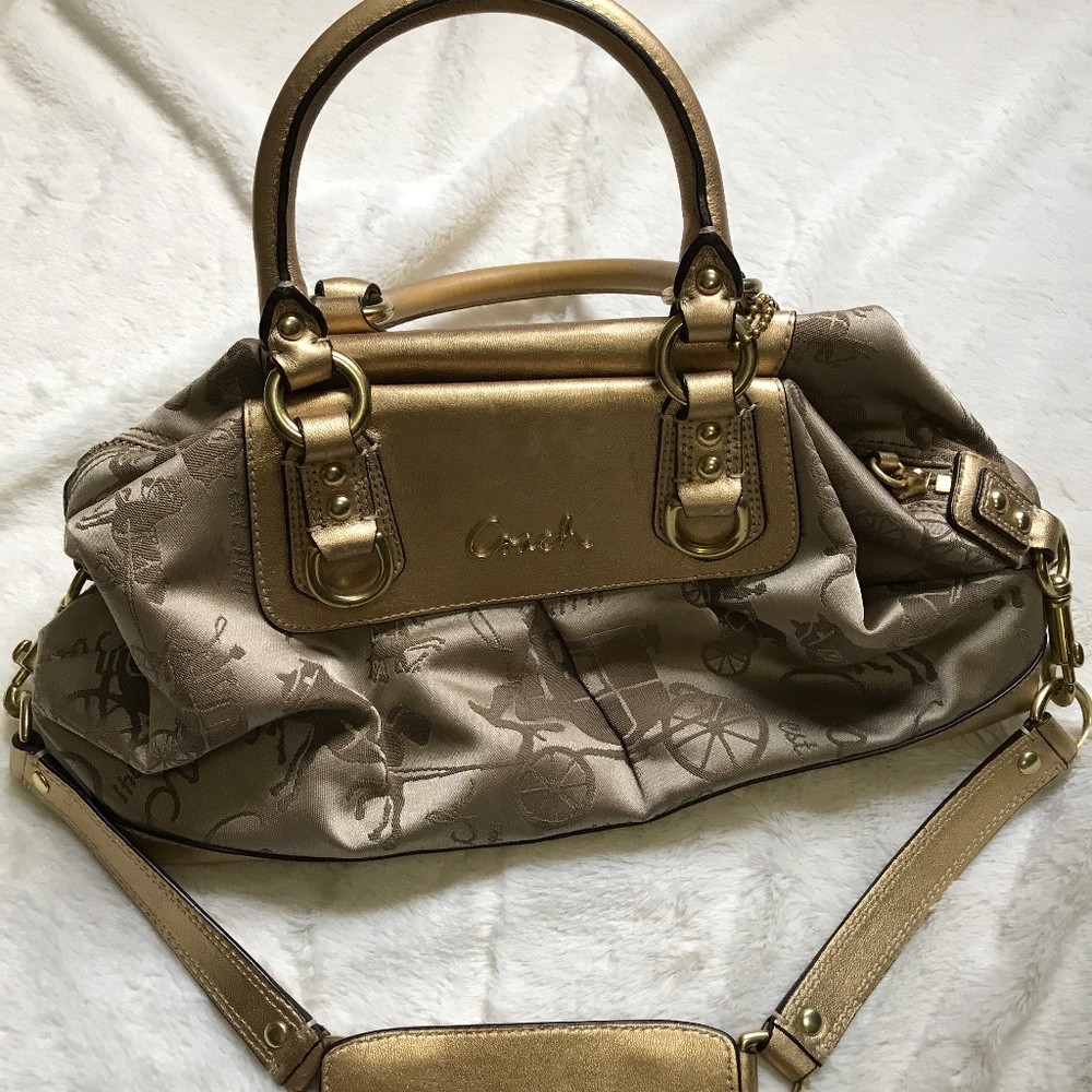Coach Ashley horse & carriage purse in gold